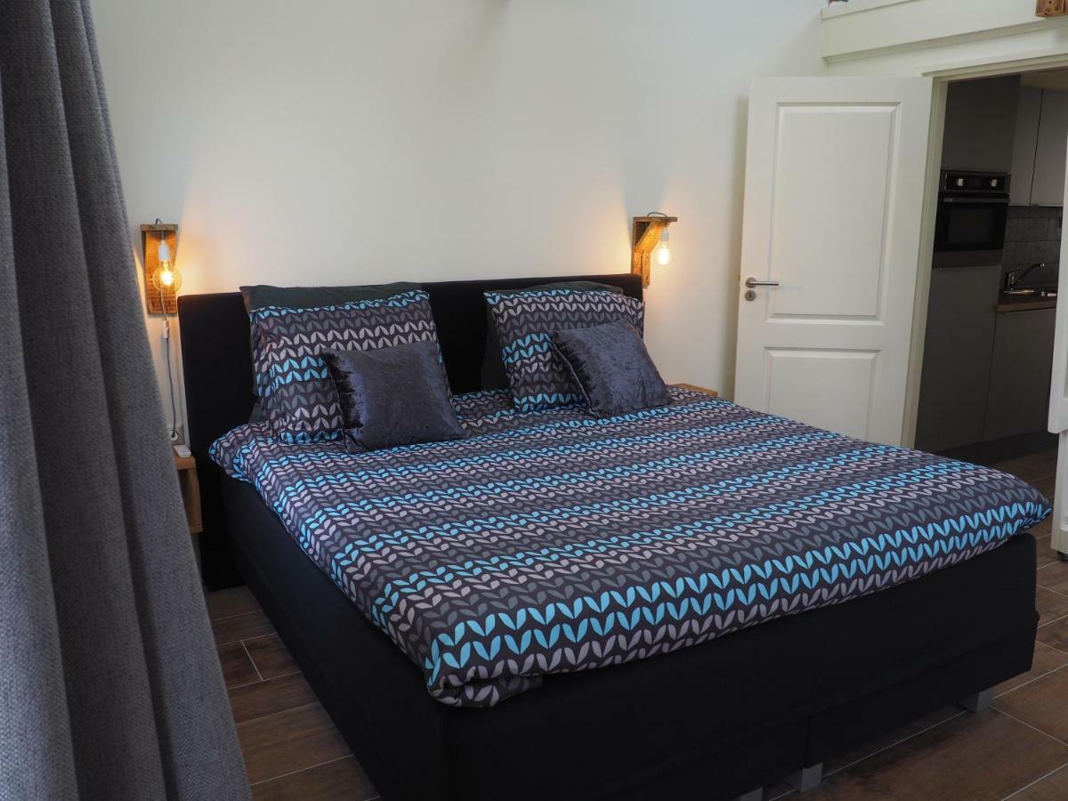 Jelsum Aan De Ee Apartment Luaran gambar